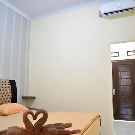 Haura Syariah Home Stay Bandar Lampung Extérieur photo