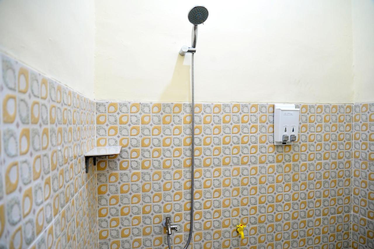 Haura Syariah Home Stay Bandar Lampung Extérieur photo